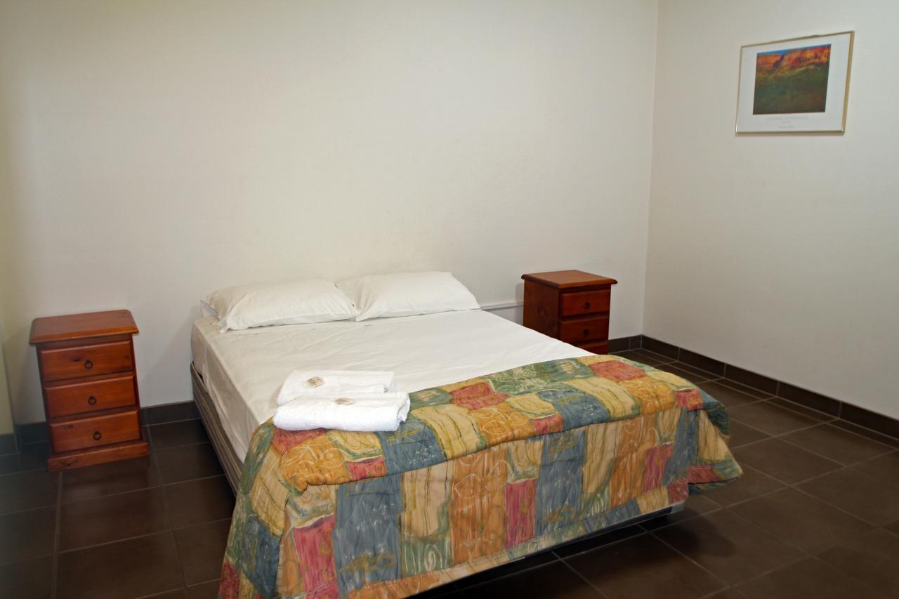 The Stuart Hotel-Motel 凯萨琳 外观 照片