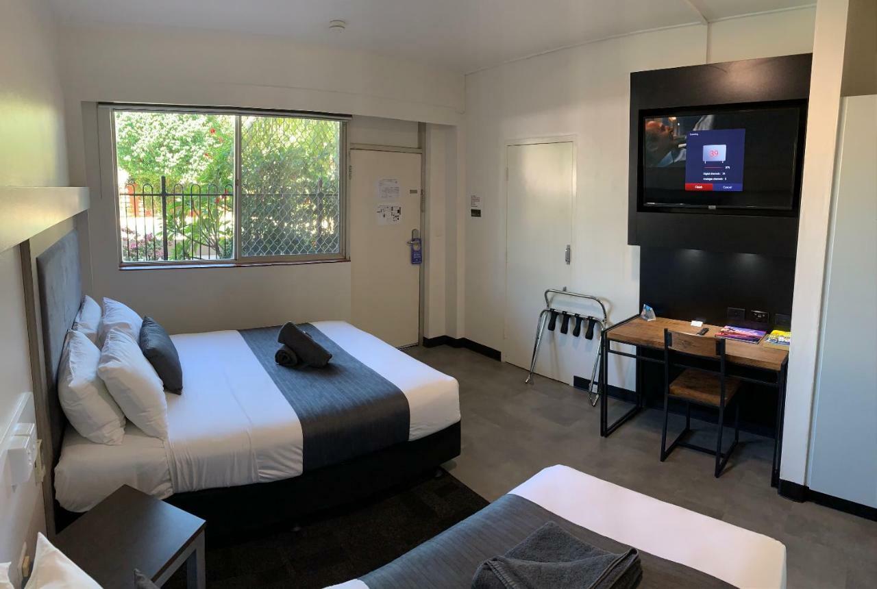 The Stuart Hotel-Motel 凯萨琳 外观 照片